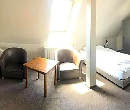 Krystyna Hotel 2*