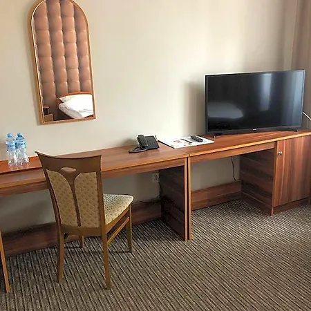 Krystyna Hotel Szczytno (Warmian-Masurian)